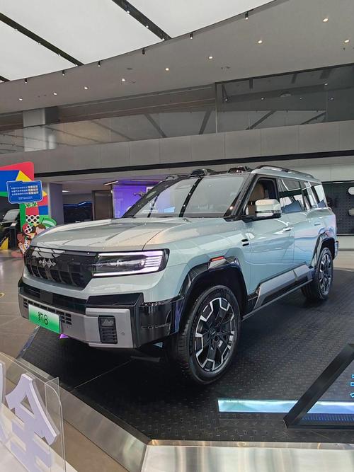 东莞东城区福畅缘企业管理咨询比亚迪方程豹硬派越野的爆款，英菲尼迪35周年与你共成长